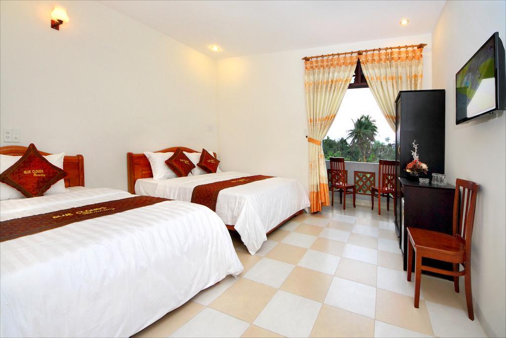 Blue Clouds Homestay Hoi An Exterior photo